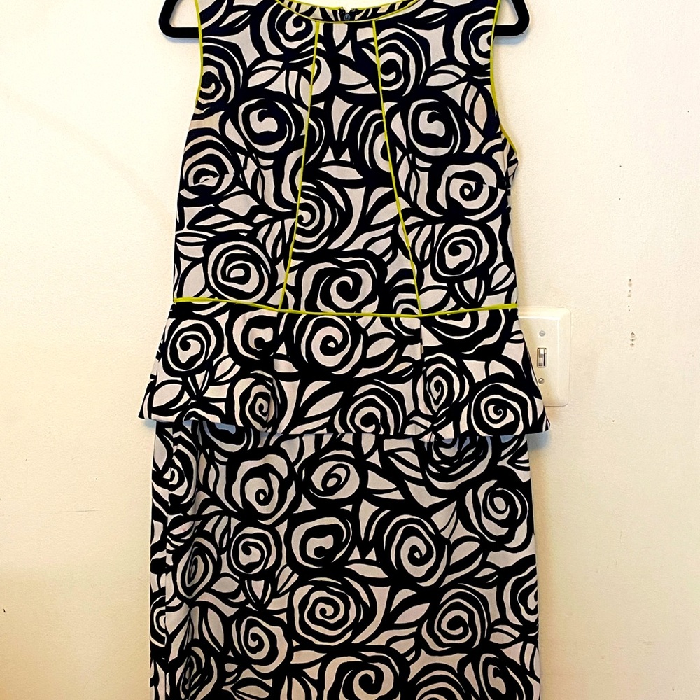 AGB Black and white abstract pattern dress  sz16